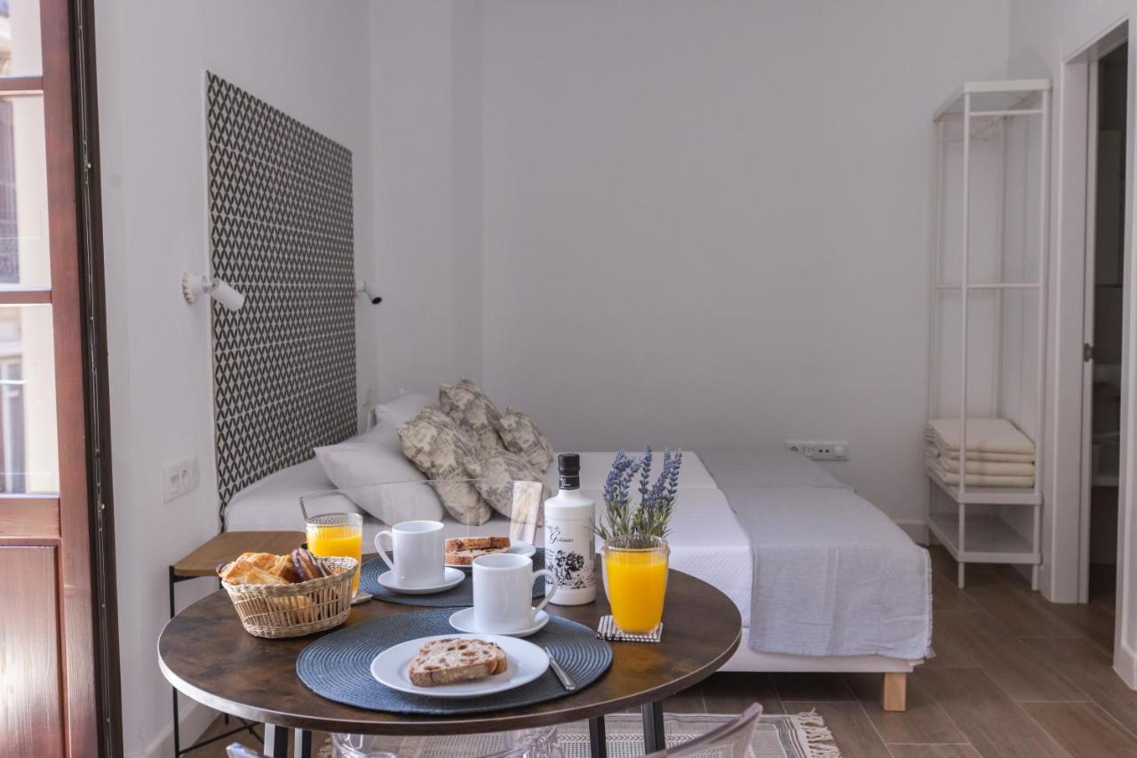 Apartamento-Loft Especeria Black Malaga Exterior photo