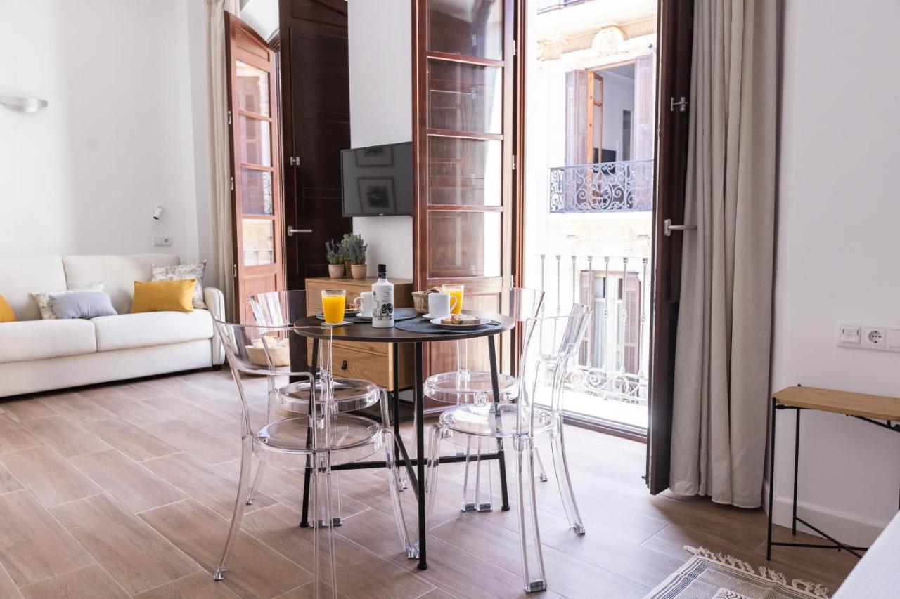 Apartamento-Loft Especeria Black Malaga Exterior photo